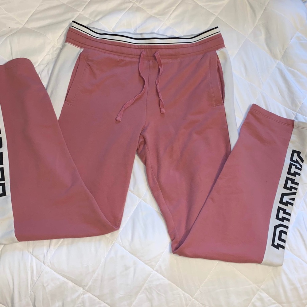 Victoria’s Secret PINK sweatpants!